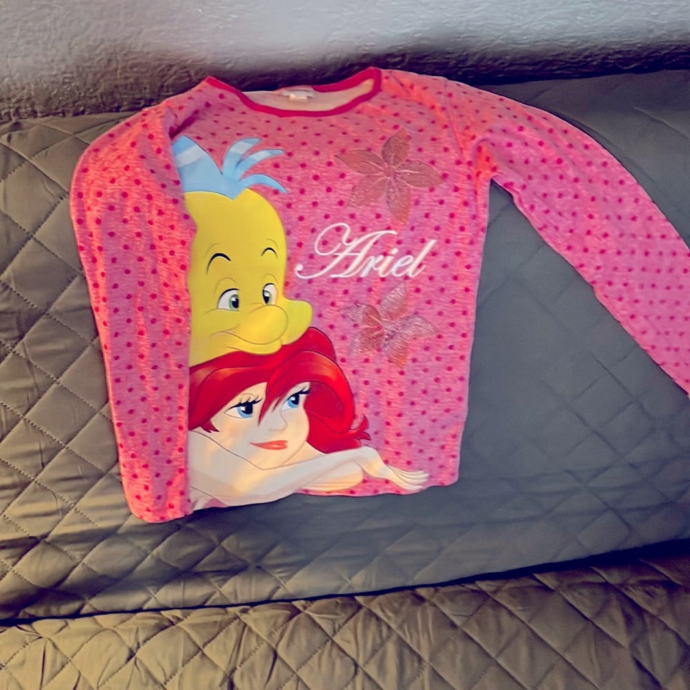 Disney’s Ariel Flounder long sleeved pink polka dot size 8 girls shirt